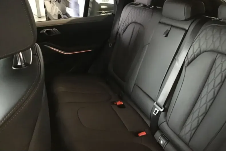 BMW X5 (Seria X) din 2022 cu 86.500 km - oferta BMW236413 - foto 16
