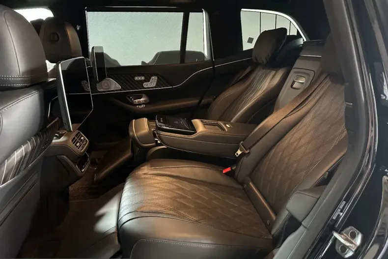 Mercedes-Benz GLS 600 (Clasa GLS) din 2025 cu 20.500 km - oferta MER236423 - foto 8