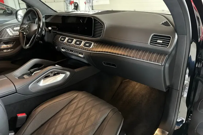 Mercedes-Benz GLS 600 (Clasa GLS) din 2025 cu 20.500 km - oferta MER236423 - foto 13