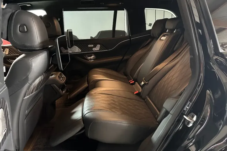 Mercedes-Benz GLS 600 (Clasa GLS) din 2025 cu 20.500 km - oferta MER236423 - foto 16