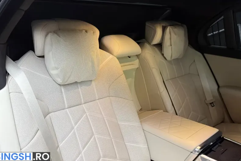 BMW 740 (Seria 7) din 2026 cu 10.000 km - oferta BMW236426 - foto 16