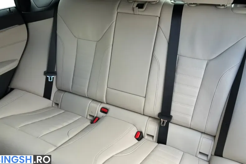 BMW 430d (Seria 4) din 2024 cu 8.894 km - oferta BMW236434 - foto 7