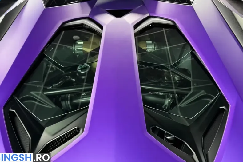 Lamborghini Aventador din 2022 cu 4.715 km - oferta LAM236435 - foto 6