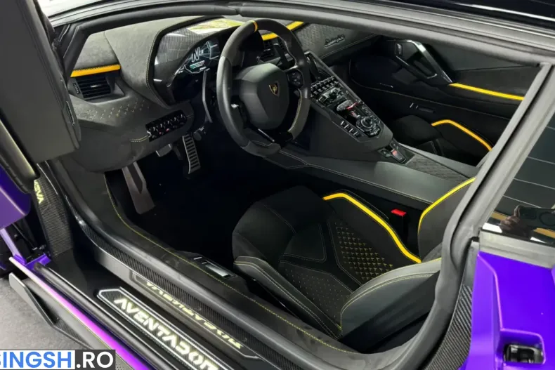 Lamborghini Aventador din 2022 cu 4.715 km - oferta LAM236435 - foto 13