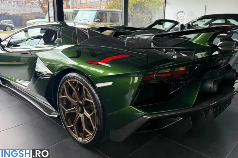 Lamborghini Aventador din 2021 cu 4.500 km - oferta LAM236436 - foto 4