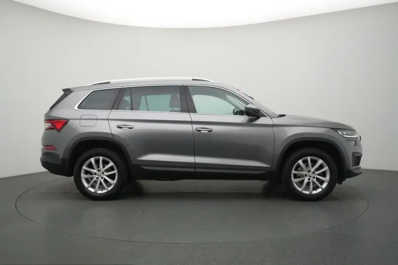 Skoda Kodiaq din 2024 cu 37.753 km - oferta SKO236439 - foto 2