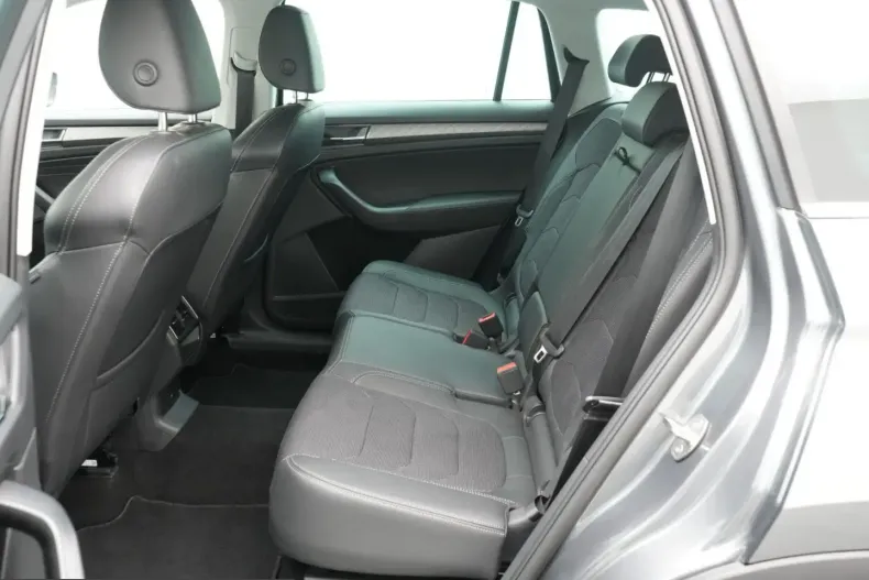 Skoda Kodiaq din 2024 cu 37.753 km - oferta SKO236439 - foto 6