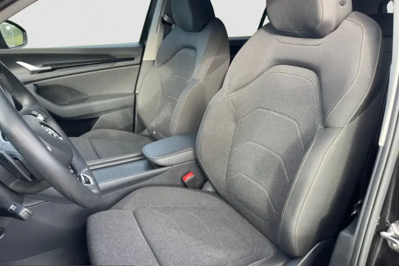 Skoda Kodiaq din 2024 cu 38.340 km - oferta SKO236440 - foto 8