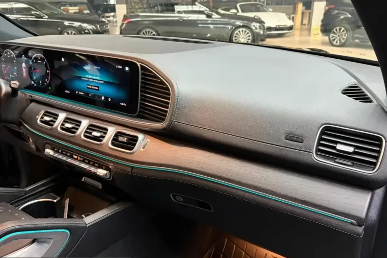 Mercedes-Benz GLE 300 (Clasa GLE) din 2024 cu 79.780 km - oferta MER236449 - foto 17