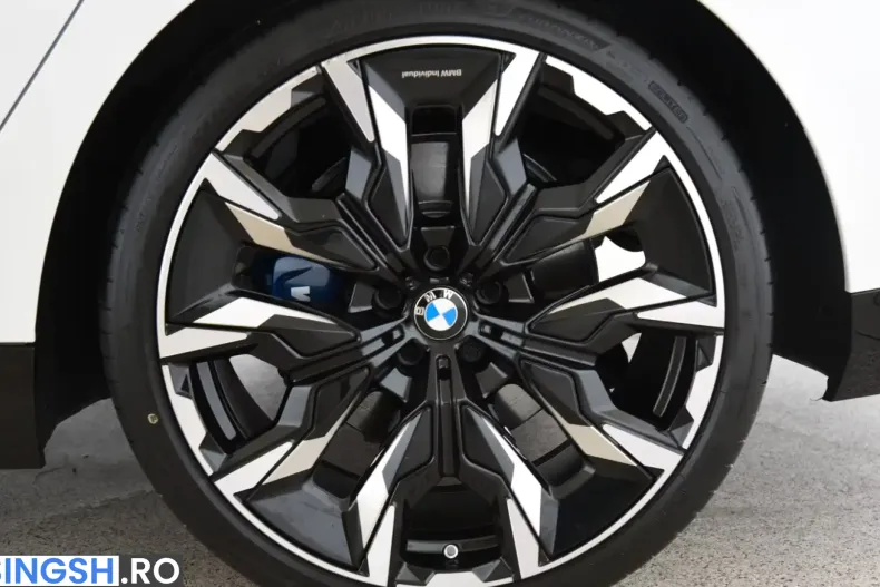 BMW 520 (Seria 5) din 2024 cu 26.900 km - oferta BMW236450 - foto 17
