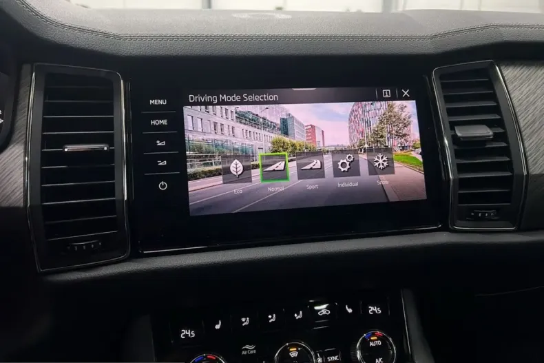 Skoda Kodiaq din 2022 cu 48.216 km - oferta SKO236453 - foto 24