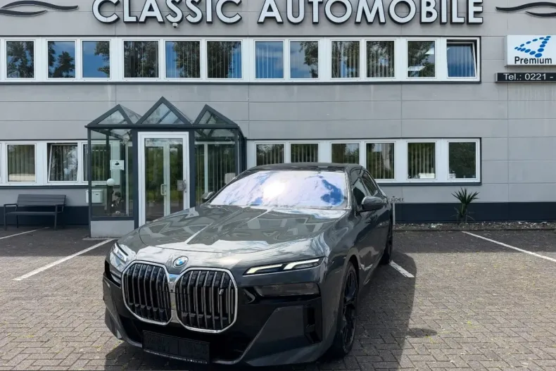 BMW i7 (Seria 7) din 2022 cu 123.866 km - oferta BMW236463 - foto 2