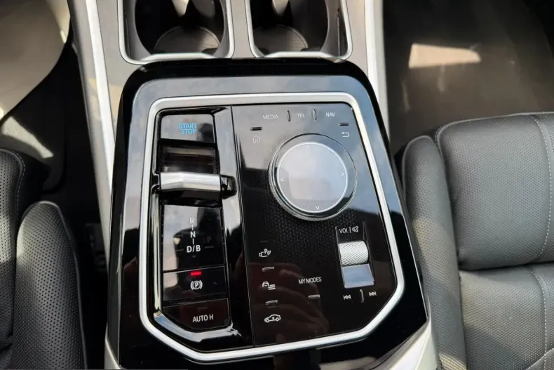 BMW i7 (Seria 7) din 2022 cu 123.866 km - oferta BMW236463 - foto 30
