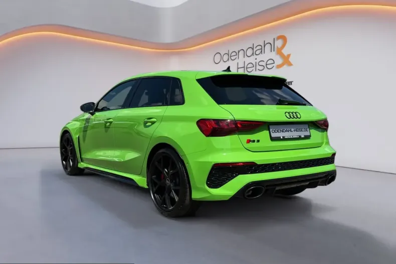 Audi RS3 din 2023 cu 41.002 km - oferta AUD236465 - foto 3
