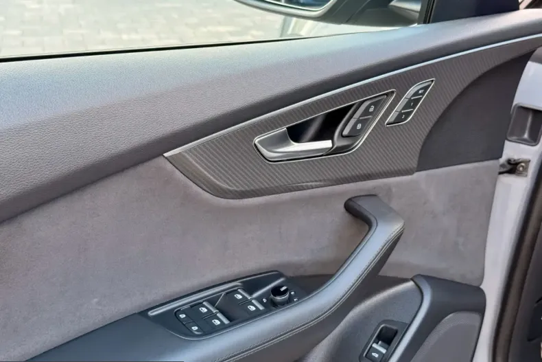 Audi RSQ8 din 2023 cu 37.212 km - oferta AUD236467 - foto 12