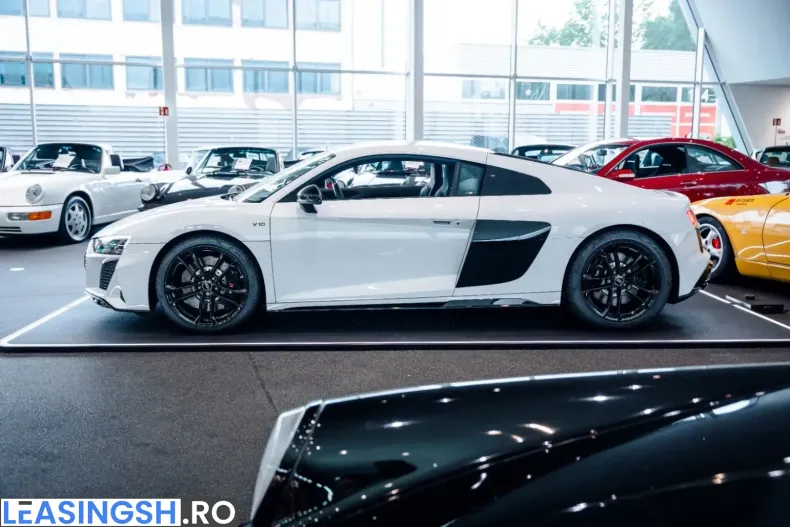 Audi R8 din 2024 cu 4.583 km - oferta AUD236470 - foto 3