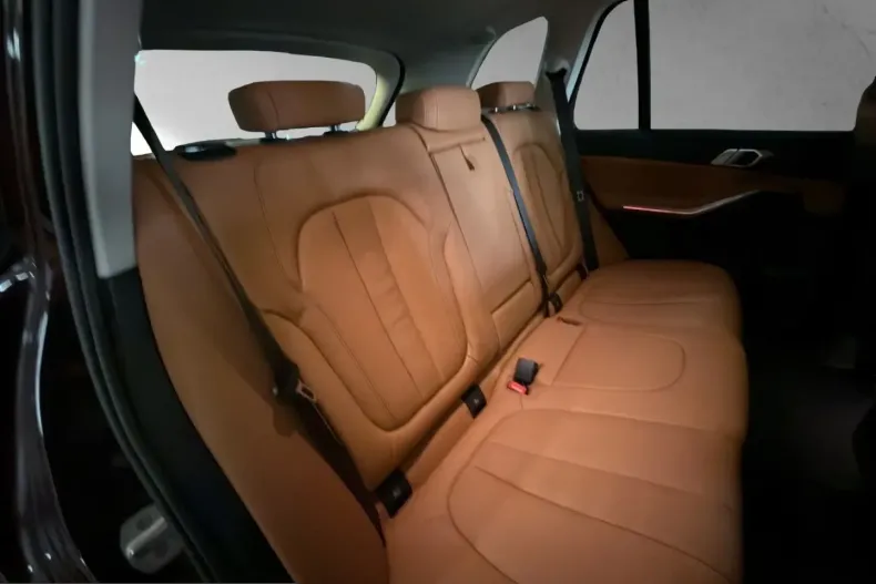 BMW X5 (Seria X) din 2022 cu 26.900 km - oferta BMW236478 - foto 12