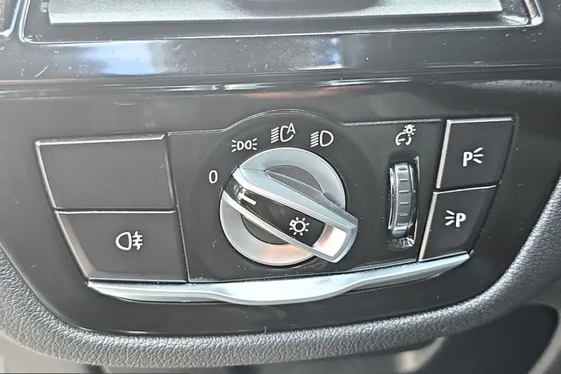 BMW 540 (Seria 5) din 2023 cu 78.195 km - oferta BMW236483 - foto 8
