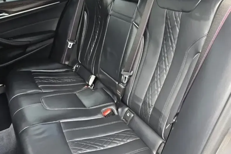 BMW 540 (Seria 5) din 2023 cu 78.195 km - oferta BMW236483 - foto 17