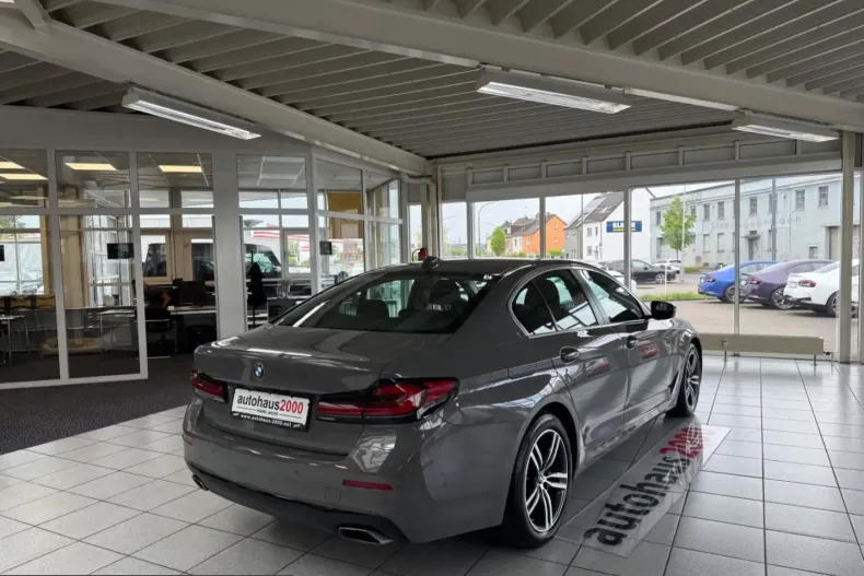 BMW 530 (Seria 5) din 2022 cu 57.288 km - oferta BMW236484 - foto 3