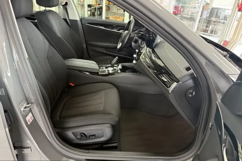 BMW 530 (Seria 5) din 2022 cu 57.288 km - oferta BMW236484 - foto 6