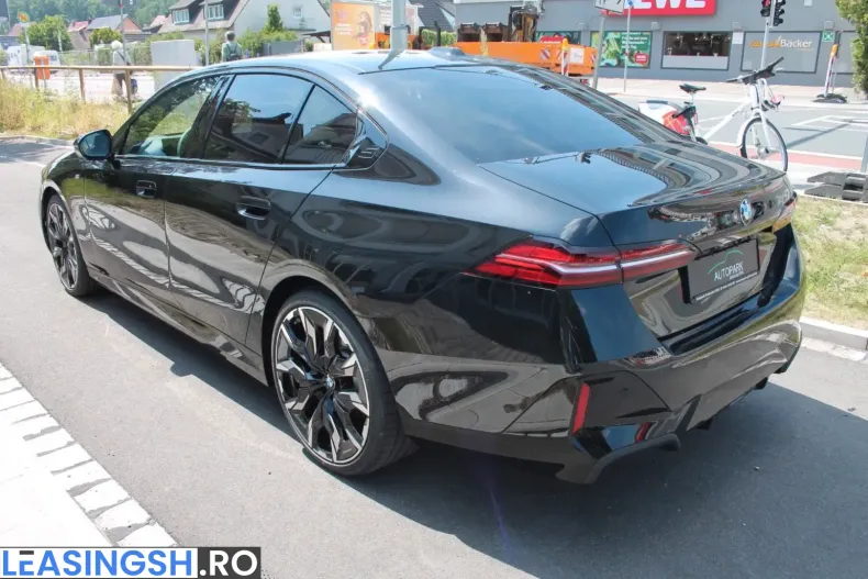 BMW 520 (Seria 5) din 2024 cu 11.700 km - oferta BMW236488 - foto 4