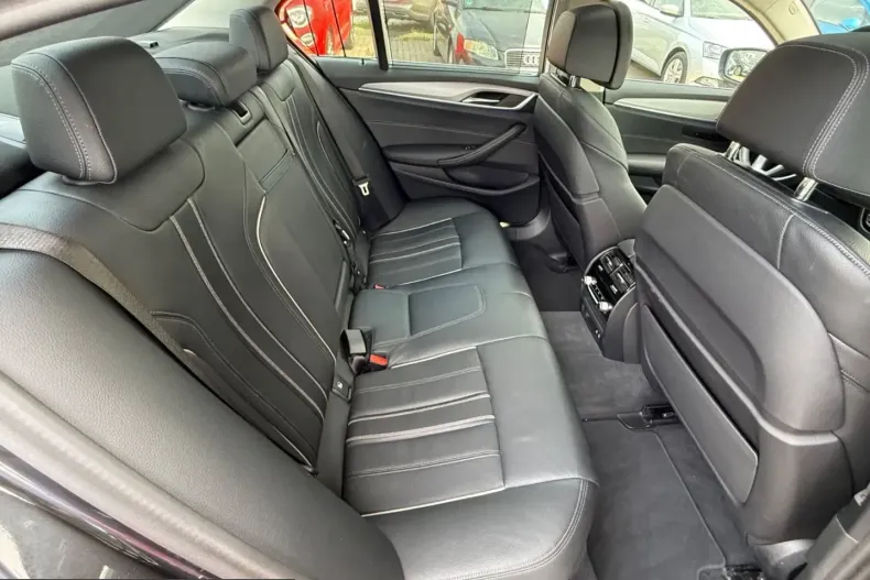 BMW 520 (Seria 5) din 2023 cu 58.921 km - oferta BMW236489 - foto 16
