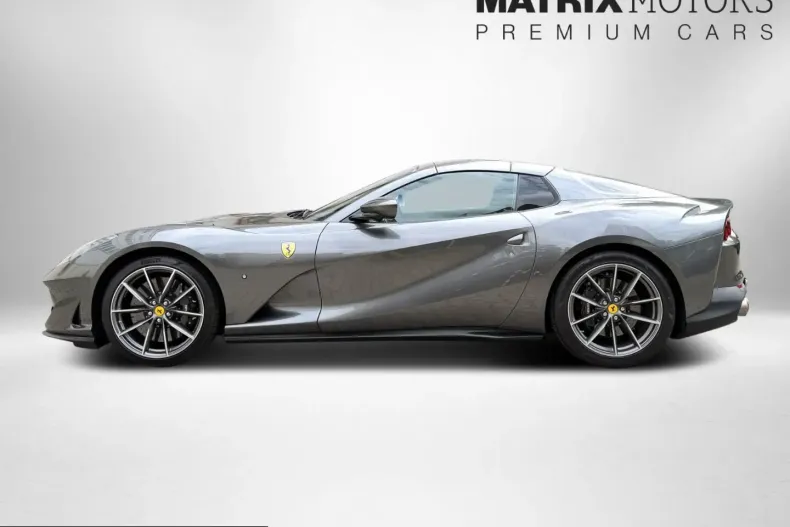 Ferrari 812 din 2021 cu 1.870 km - oferta FER236507 - foto 6