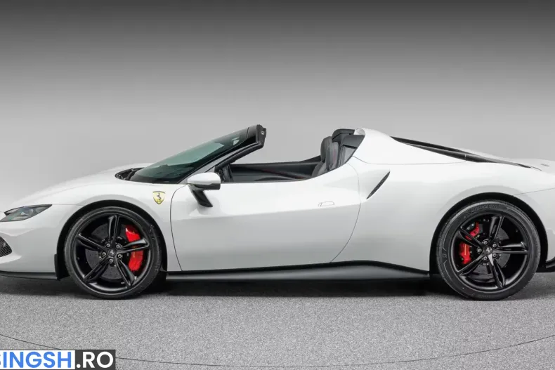 Ferrari 296 GTS din 2025 cu 2.500 km - oferta FER236511 - foto 8