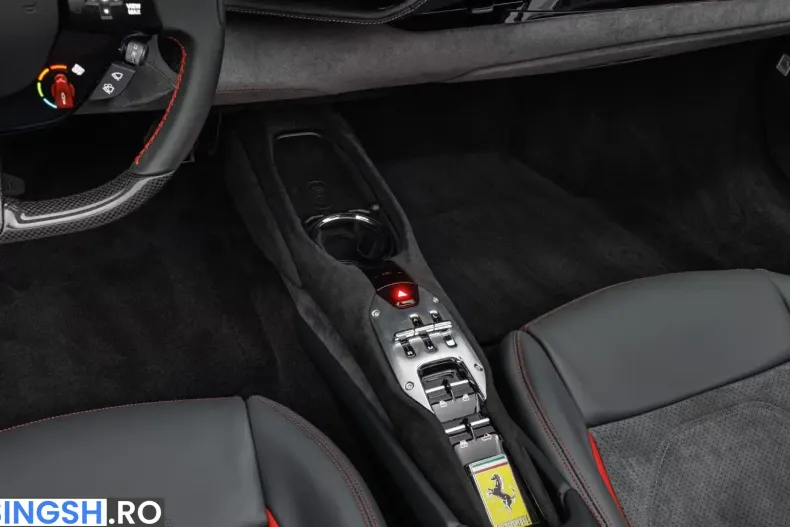Ferrari 296 GTS din 2025 cu 2.500 km - oferta FER236511 - foto 12