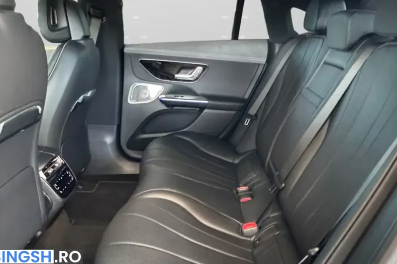 Mercedes-Benz EQE (Clasa E) din 2025 cu 10.888 km - oferta MER236512 - foto 8