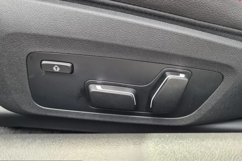 BMW M440 (Seria 4) din 2024 cu 11.640 km - oferta BMW236520 - foto 21