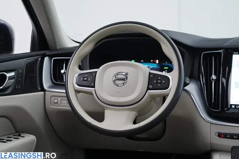 Volvo XC60 din 2022 cu 54.270 km - oferta VOL236523 - foto 21