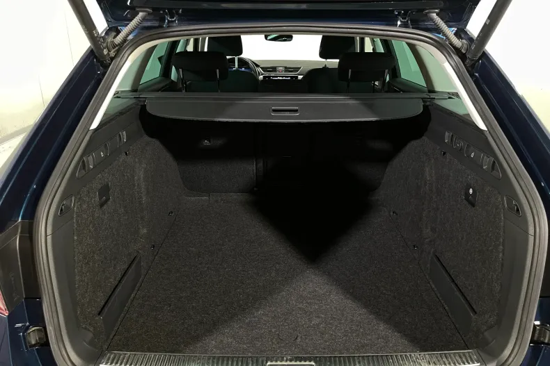 Skoda Superb din 2022 cu 57.030 km - oferta SKO236526 - foto 13