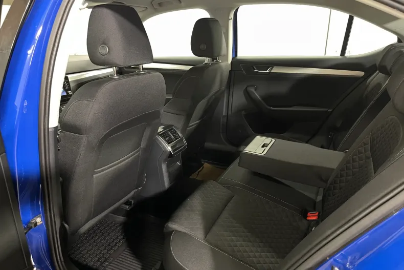 Skoda Superb din 2022 cu 71.846 km - oferta SKO236530 - foto 11