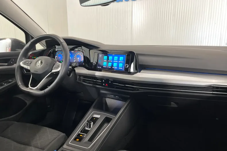 Volkswagen Golf din 2022 cu 51.604 km - oferta VOL236531 - foto 9