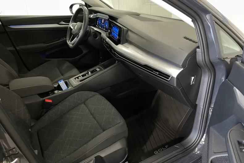 Volkswagen Golf din 2022 cu 51.604 km - oferta VOL236531 - foto 10