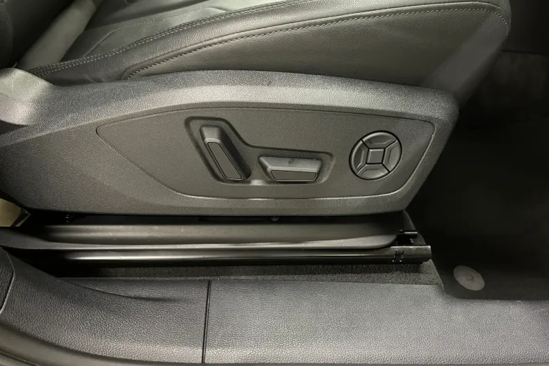 Audi Q3 din 2022 cu 50.128 km - oferta AUD236539 - foto 24