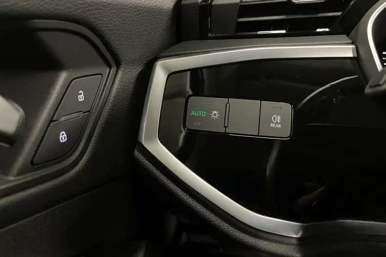 Audi Q3 din 2022 cu 50.128 km - oferta AUD236539 - foto 27