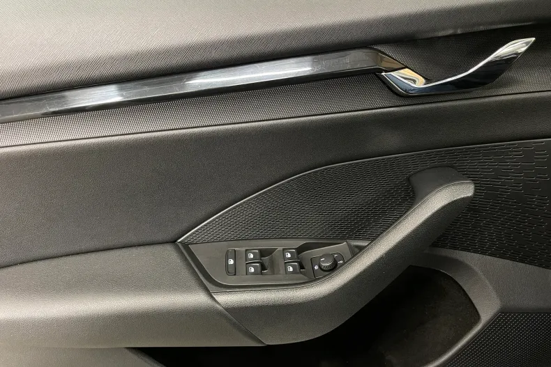 Skoda Octavia din 2021 cu 134.950 km - oferta SKO236545 - foto 23