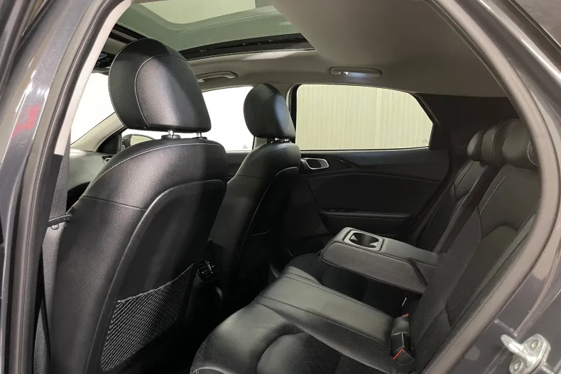 Kia XCeed din 2021 cu 87.955 km - oferta KIA236546 - foto 12