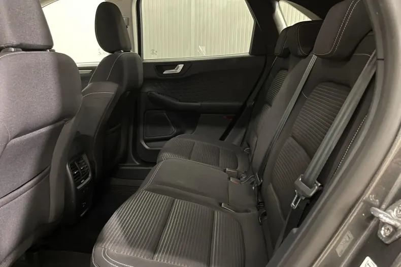 Ford Kuga din 2021 cu 73.539 km - oferta FOR236547 - foto 10