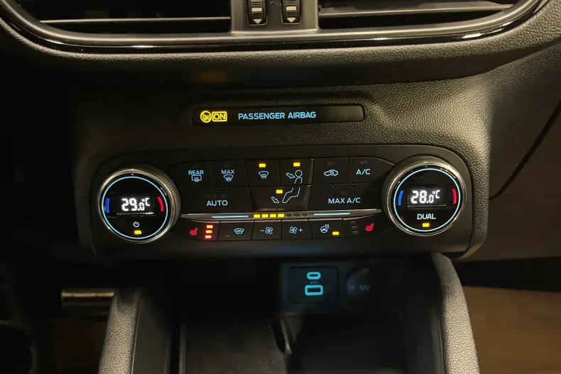 Ford Kuga din 2020 cu 139.791 km - oferta FOR236556 - foto 19