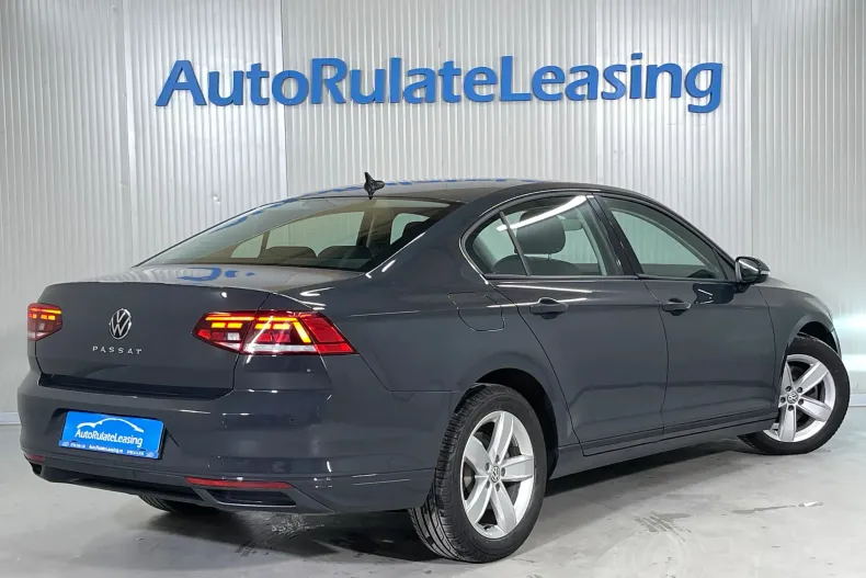 Volkswagen Passat din 2021 cu 39.325 km - oferta VOL236557 - foto 3