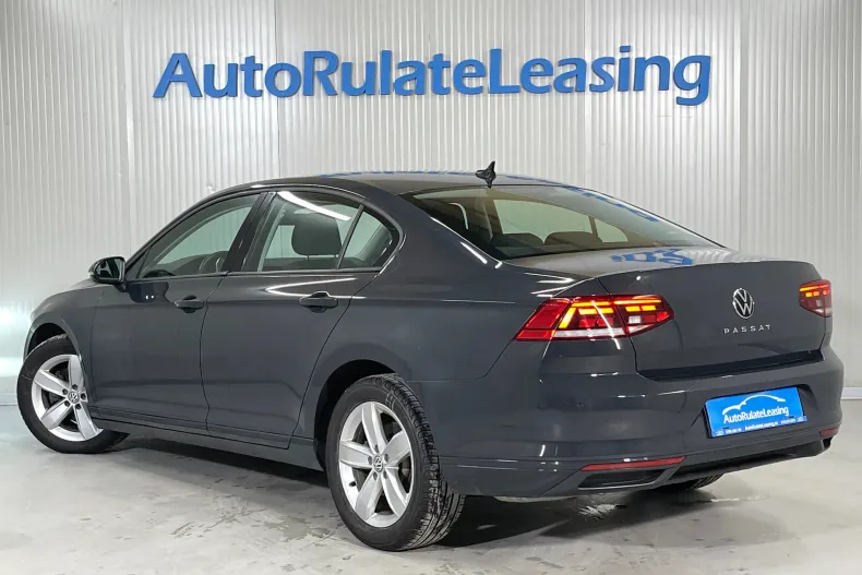 Volkswagen Passat din 2021 cu 39.325 km - oferta VOL236557 - foto 4