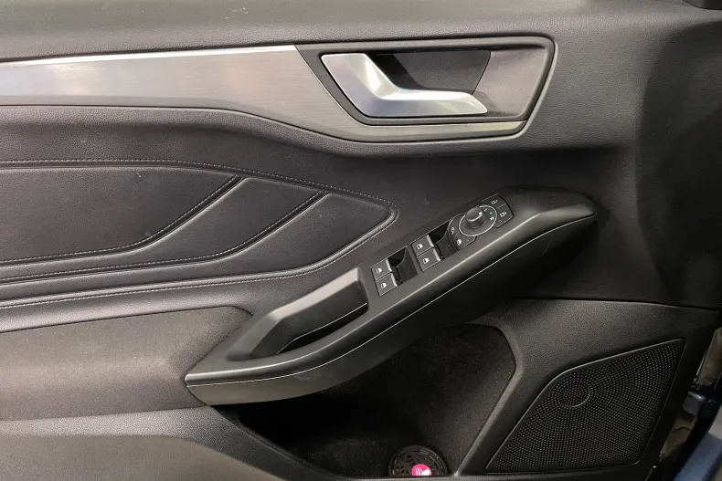 Ford Focus din 2023 cu 128.461 km - oferta FOR236559 - foto 23