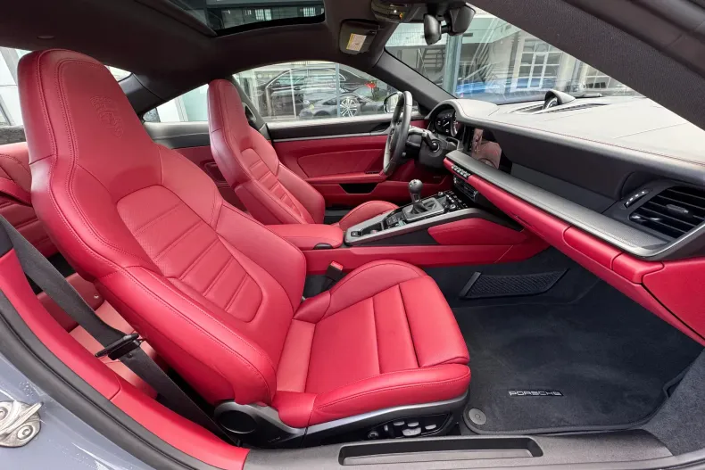 Porsche 911 din 2024 cu 6.500 km - oferta POR236566 - foto 7