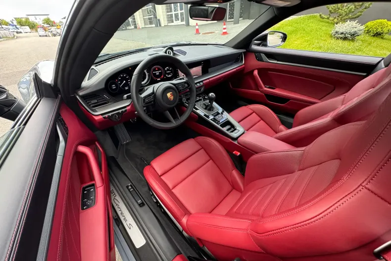 Porsche 911 din 2024 cu 6.500 km - oferta POR236566 - foto 25