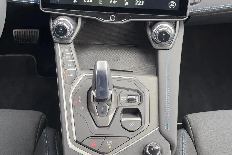 Lynk & Co 01 din 2023 cu 5.000 km - oferta LYN236567 - foto 16