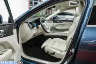 Volvo XC60 din 2023 cu 148.000 km - oferta VOL236569 - foto 4
